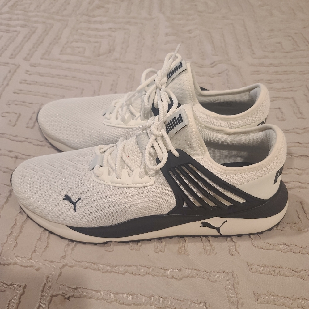 Puma White and Black Pacer Future Trail Men.  Size 13